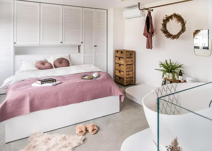 Hedo & Art Loft - Old Town Apartment Poznan